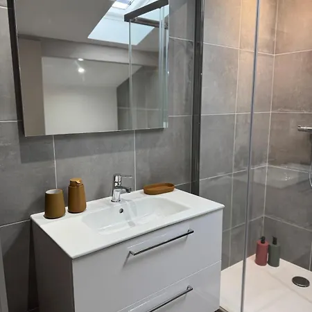 Longchamps 1 - Magnifique Appartement, 1 Sous Les Toits, Clim Εξ Λε Μπαν