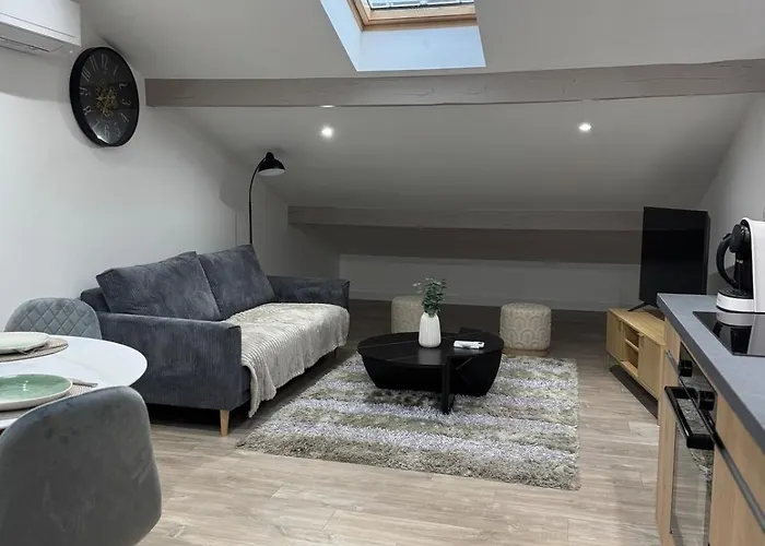 Appartamento Longchamps 1 - Magnifique Appartement, 1 Sous Les Toits, Clim